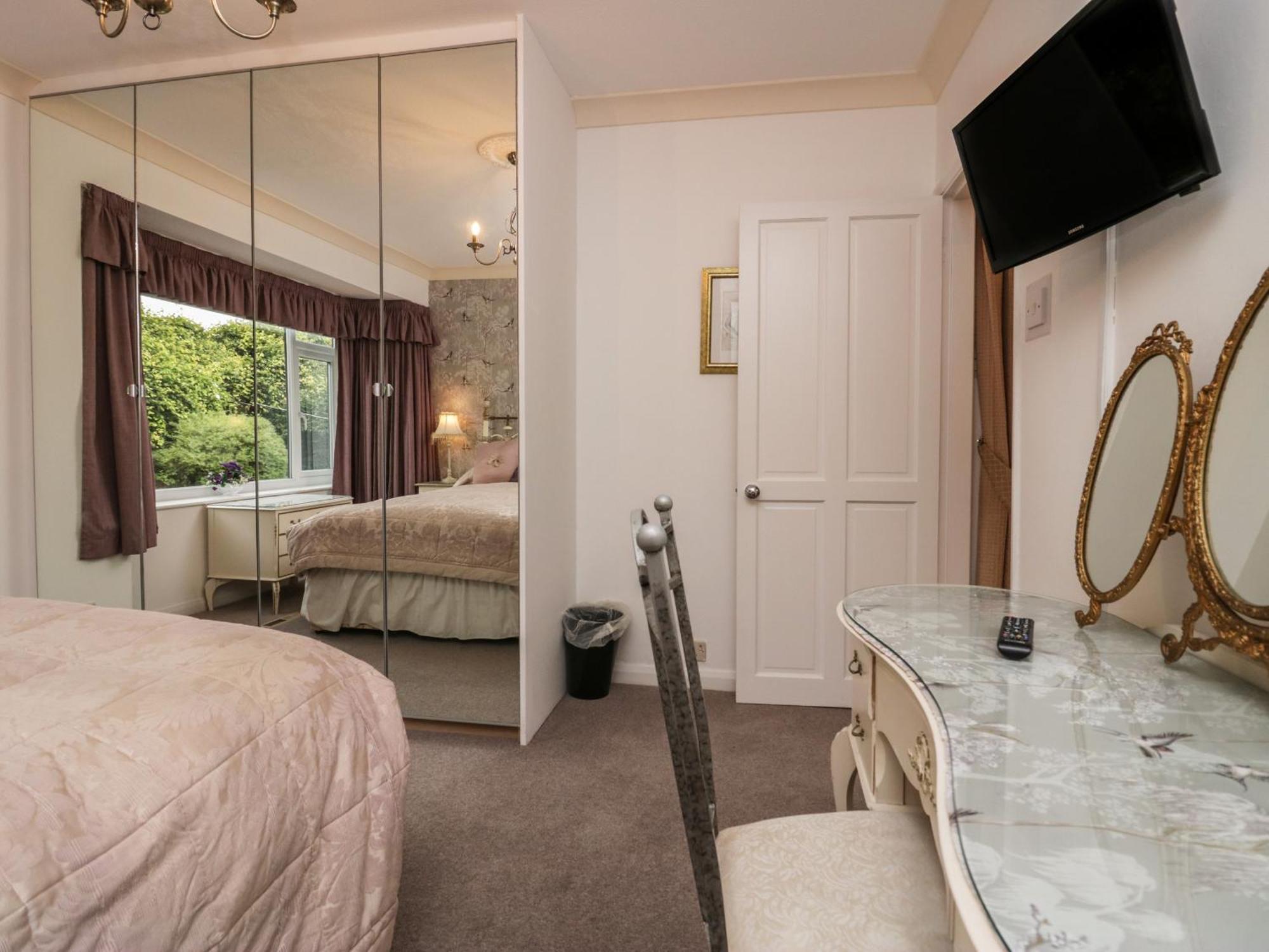 The Bird'S Nest Villa Windermere Dış mekan fotoğraf